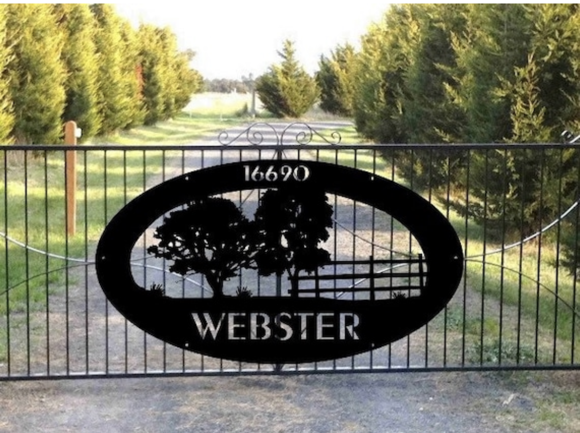 Large Metal Sign with oak tree fence customized with your name